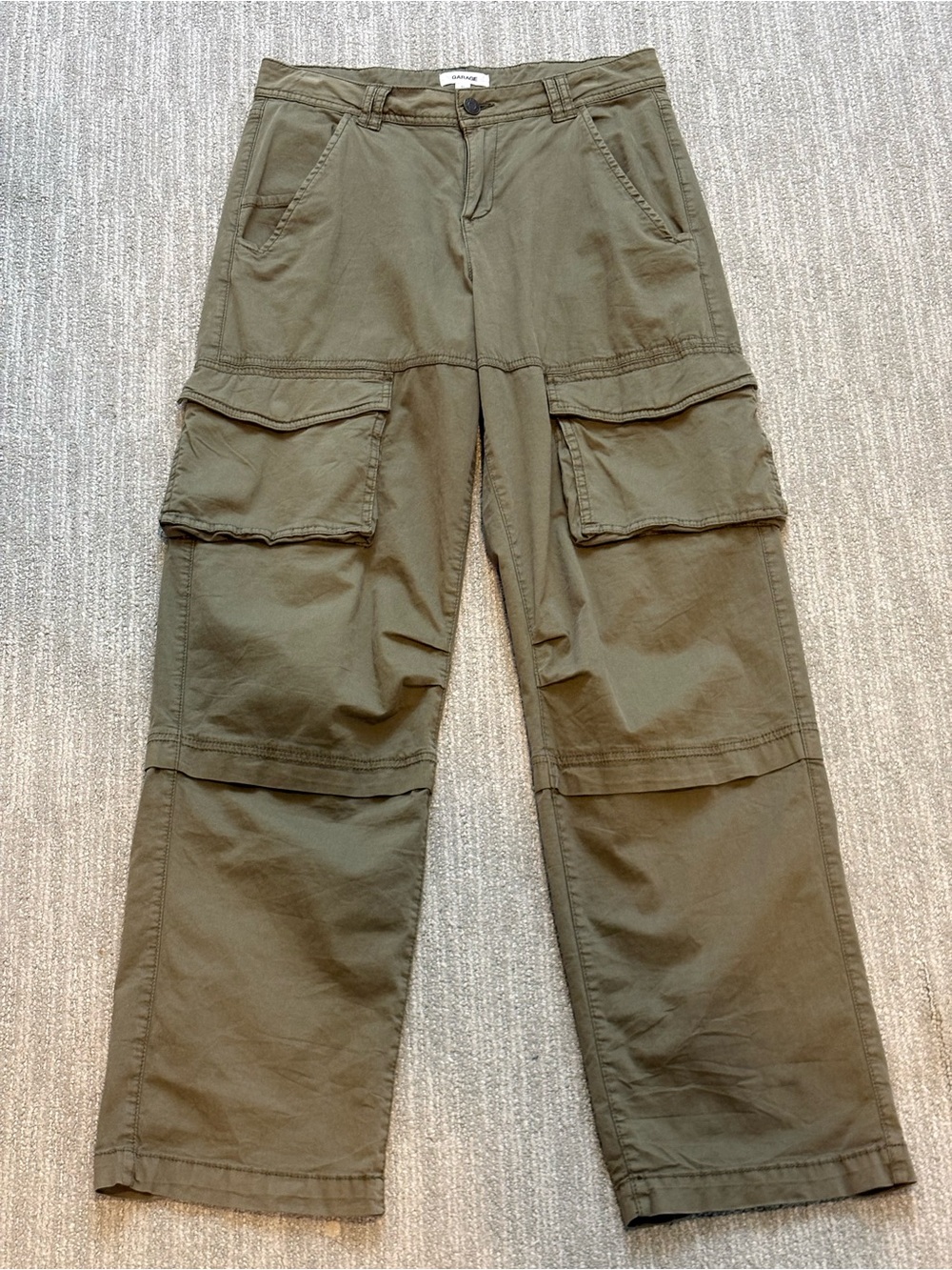 Garage women's low rise baggy poplin cargo pants